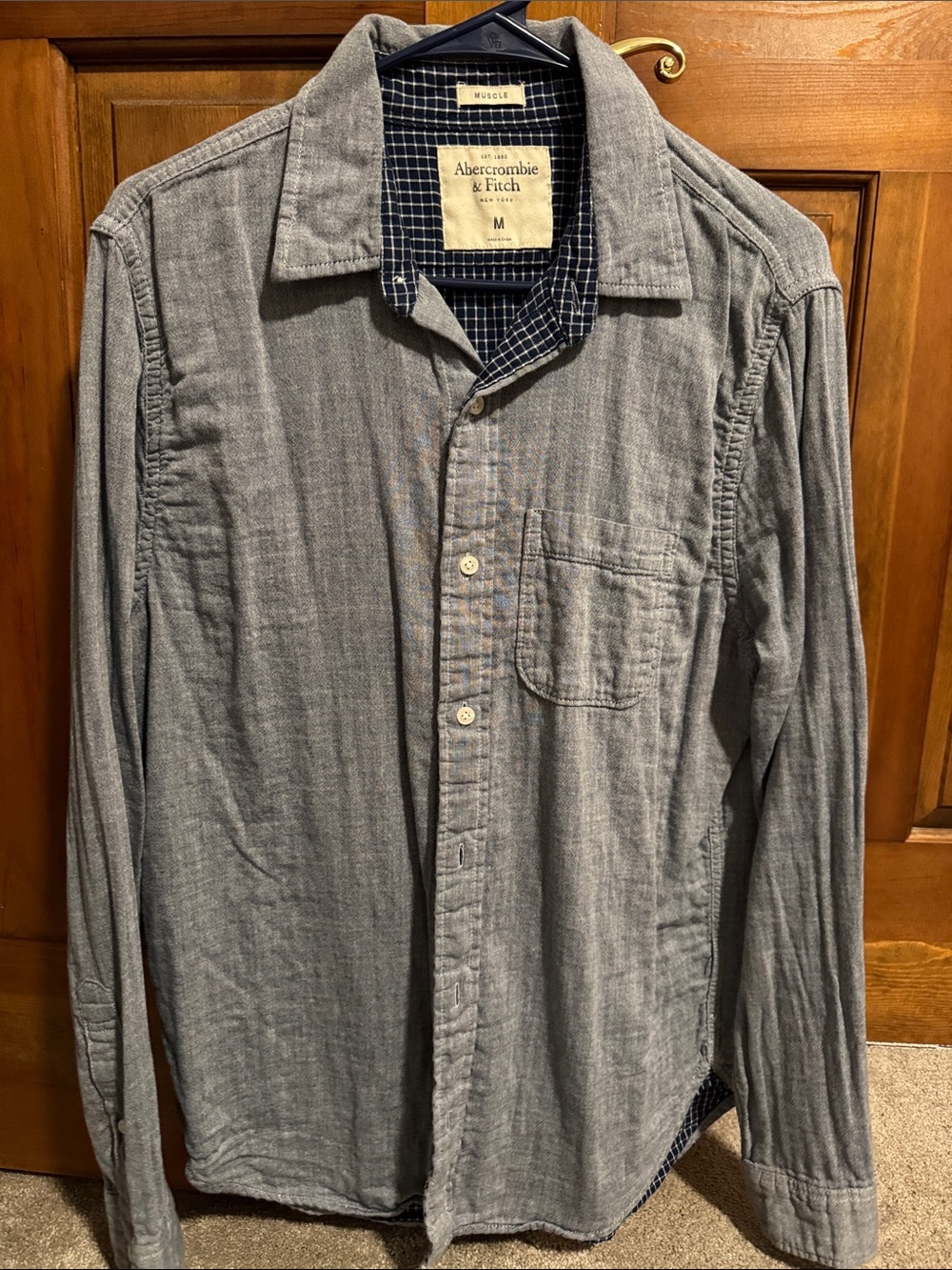 Abercrombie & Fitch Men’s Light Blue Casual Button-Down Shirt